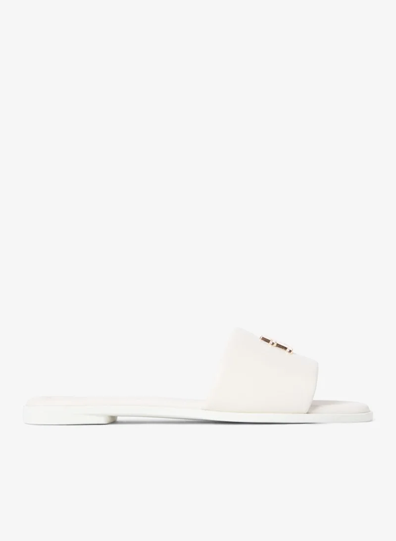 تومي هيلفيغر Leather Monogram Strap Mules